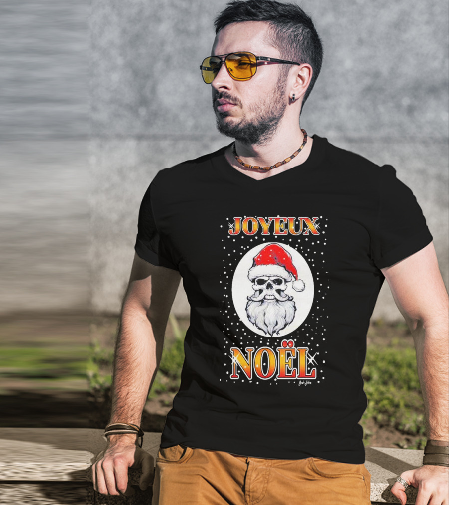Joyeux Noël Skull Santa Hat Festive T-Shirt