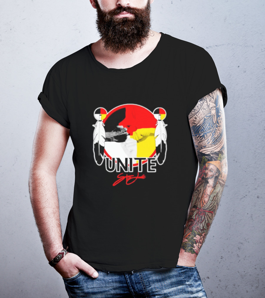 UNITE Style Native American Feathers Colorful Unity T-Shirt