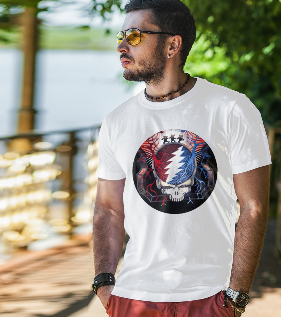 Grateful Dead Skull Bear Red Blue Lightning Bolt Circle T-Shirt