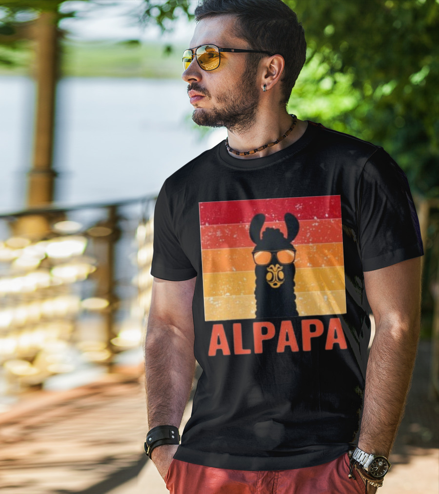 Alpapa Llamafathers Day Vintage Groovy T-Shirt