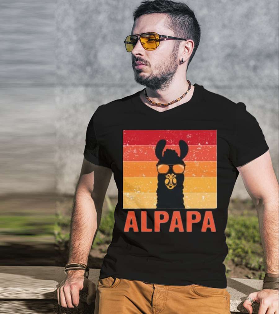 Alpapa Llamafathers Day Vintage Groovy T-Shirt