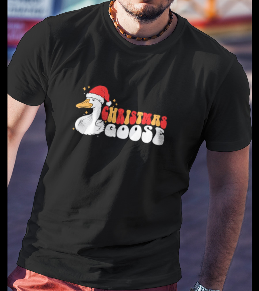 Christmas Goose Santa Hat Funny Holiday Duck T-Shirt