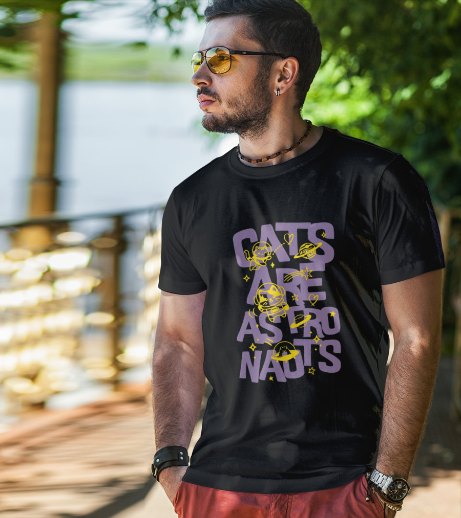 Cats Are Space Explorers With Stars And Planets T-Shirt