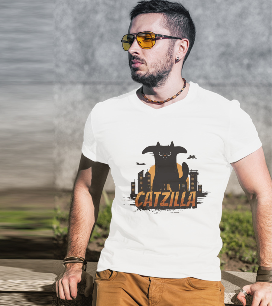 Catzilla Funny Comic Animal Skyline Monster T-Shirt