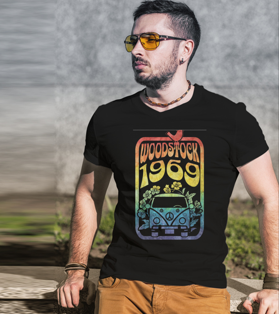 Woodstock 1969 Colorful Campervan Peace Symbol With Flowers T-Shirt