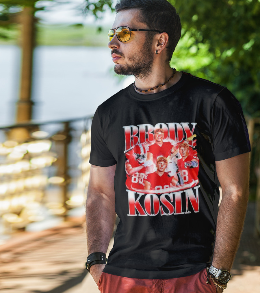Brody Kosin Indiana Hoosiers 88 Red Football Vintage T-Shirt
