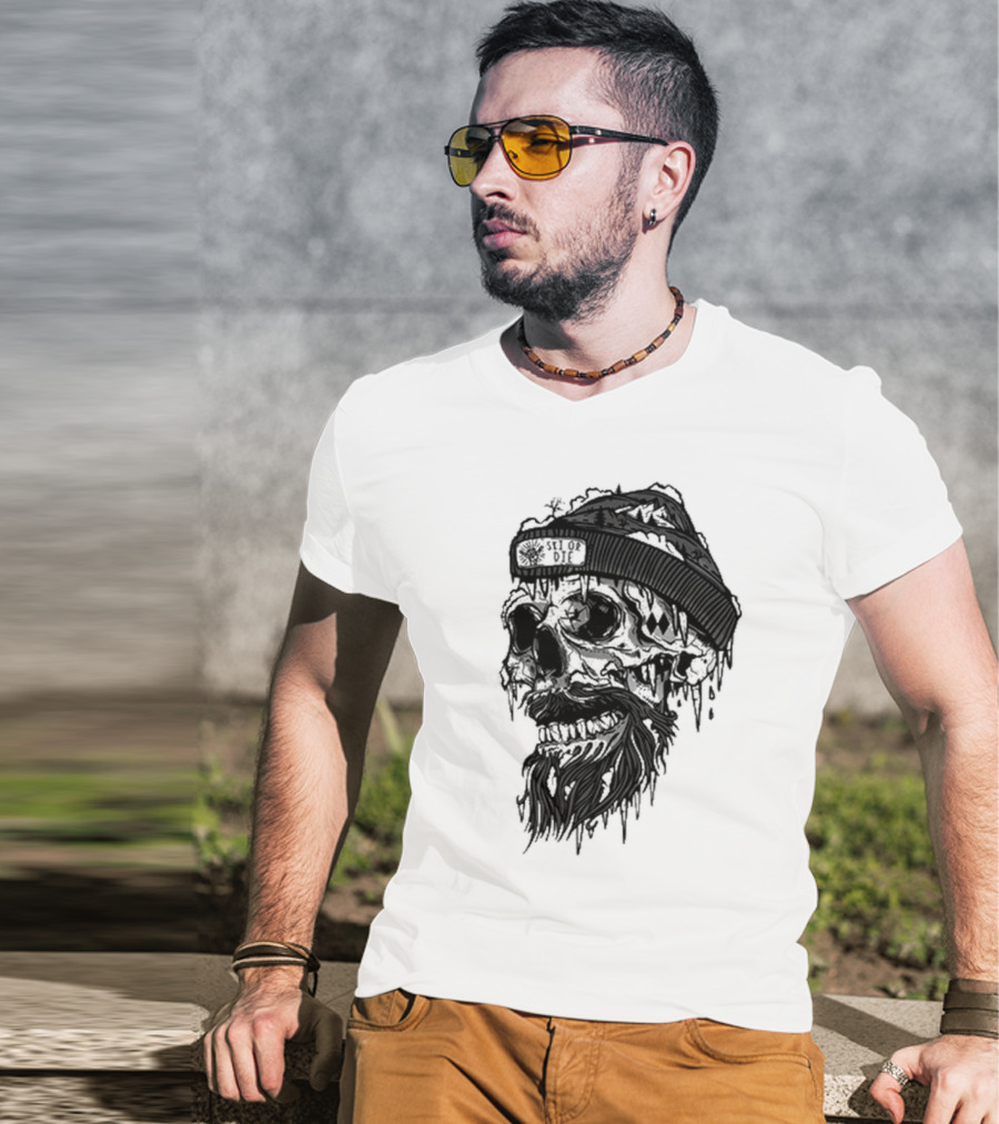 Skull Wild Ski Or Die Ice Beard Beanie Adventure T-Shirt