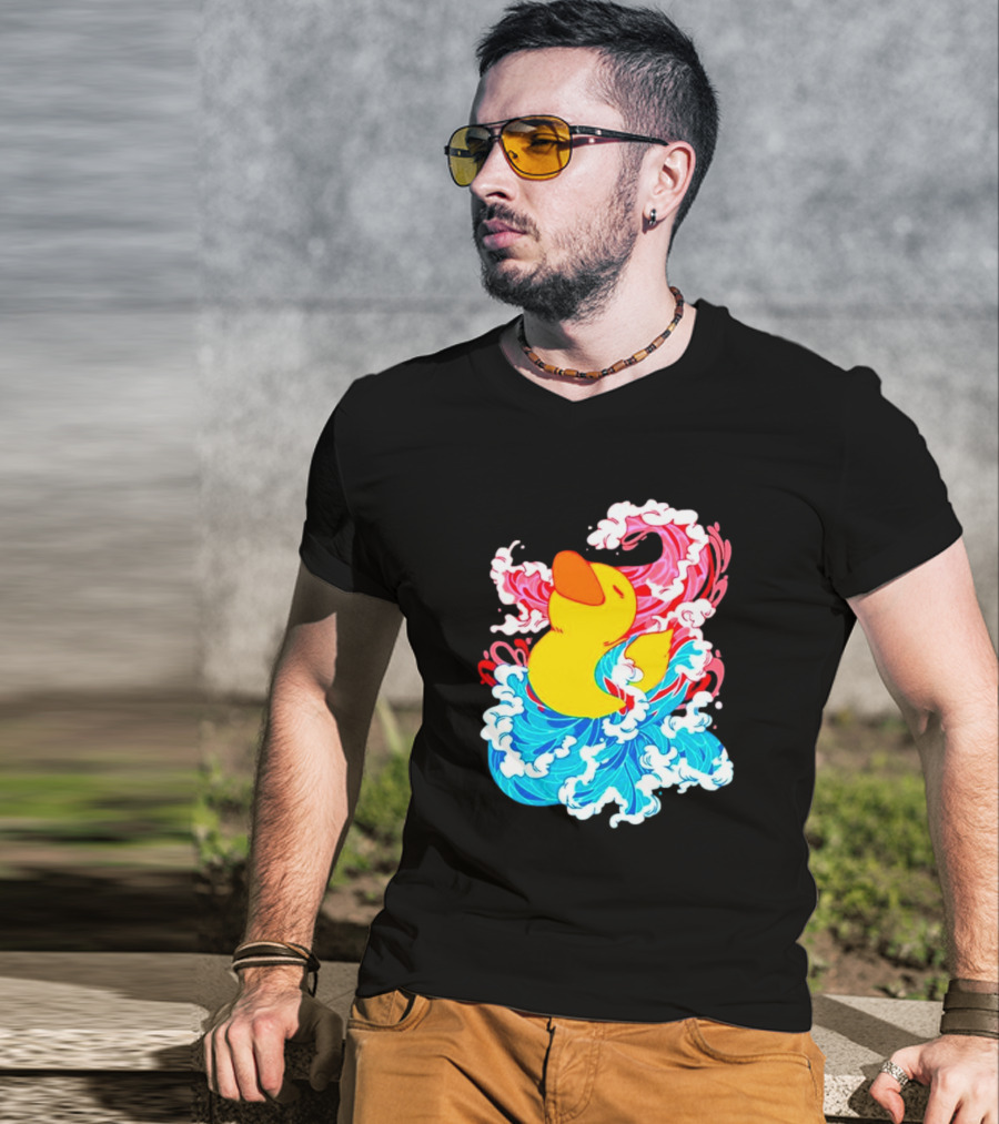 39Daph Duck Waves Red Blue T-Shirt