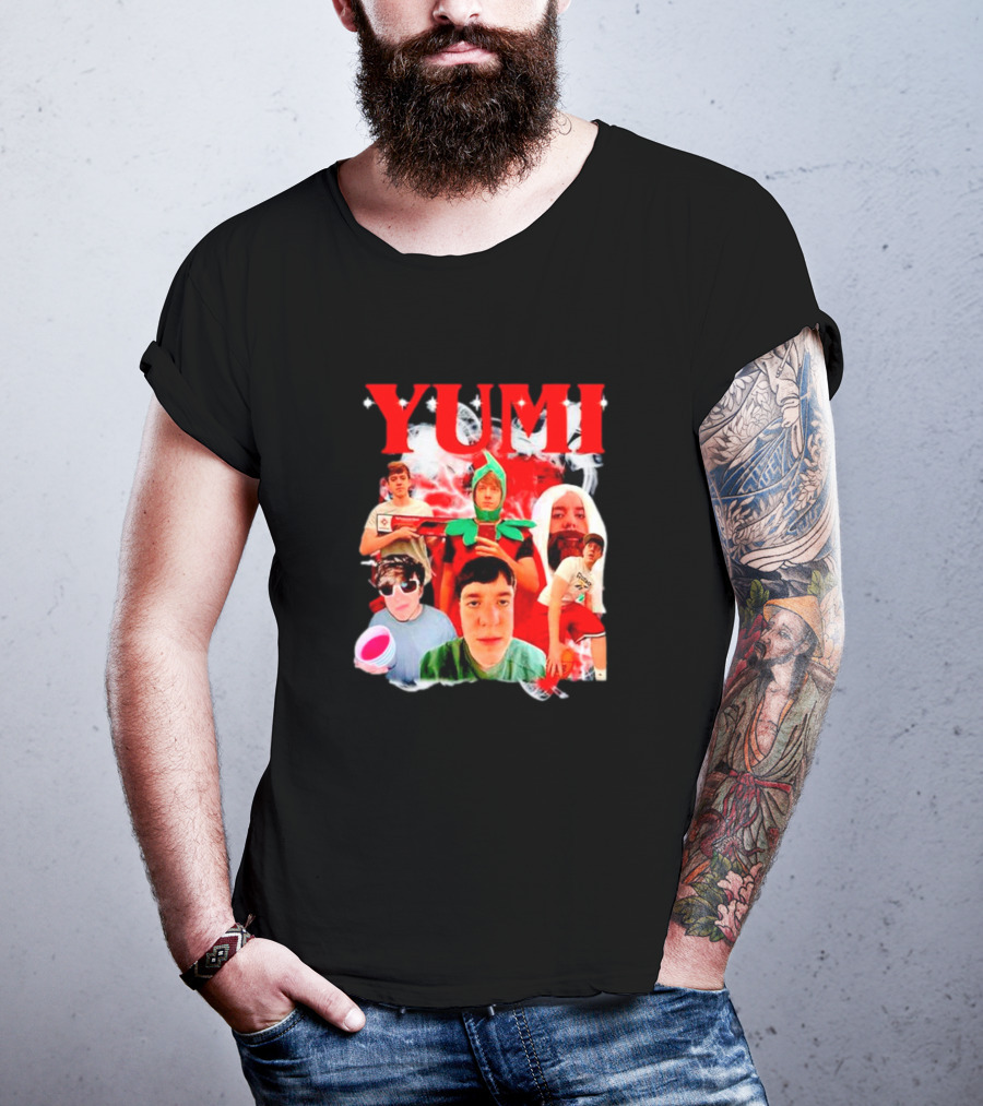 Yumimainn Yumi Meme Collage T-Shirt