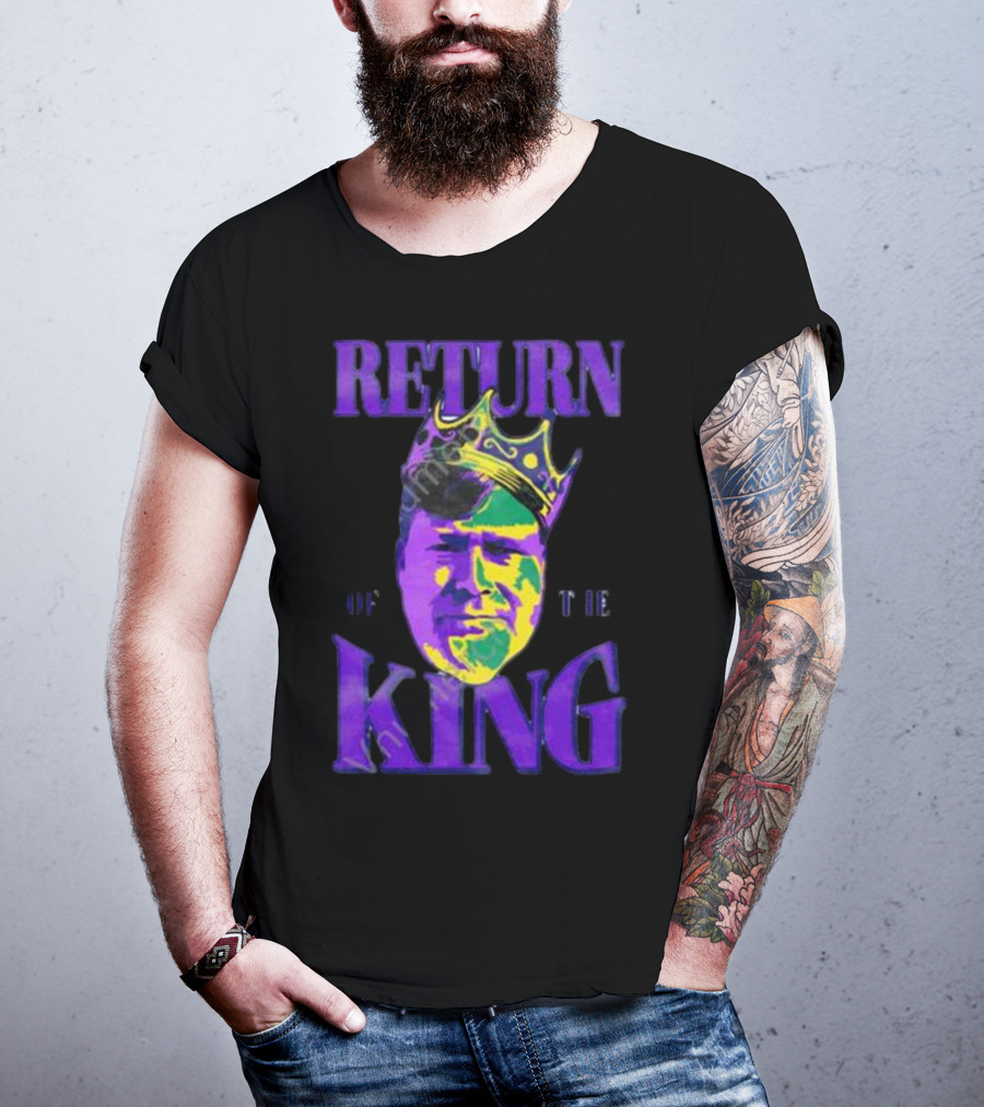 Mintzy Return Of The King Vibrant Portrait With Crown T-Shirt