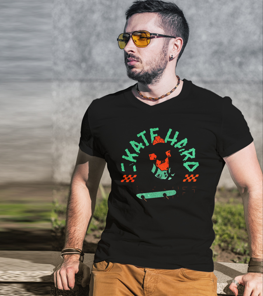 SKATE HARD LIVE FREE Skull Skateboard T-Shirt
