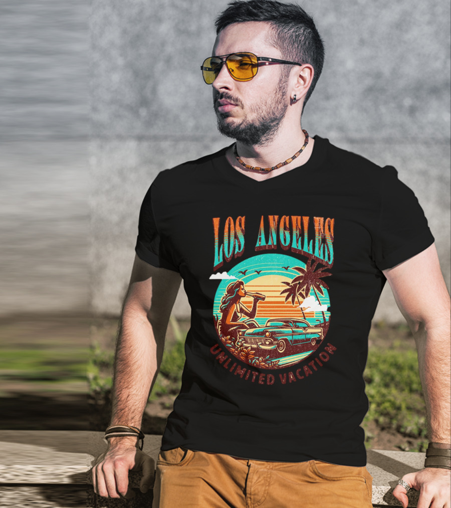 Los Angeles Unlimited Vacation Classic Car Palm Trees Sunset Vibes T-Shirt