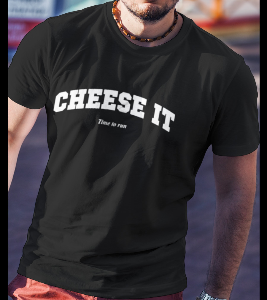CHEESE IT Time To Run Classic Sports Style Text T-Shirt