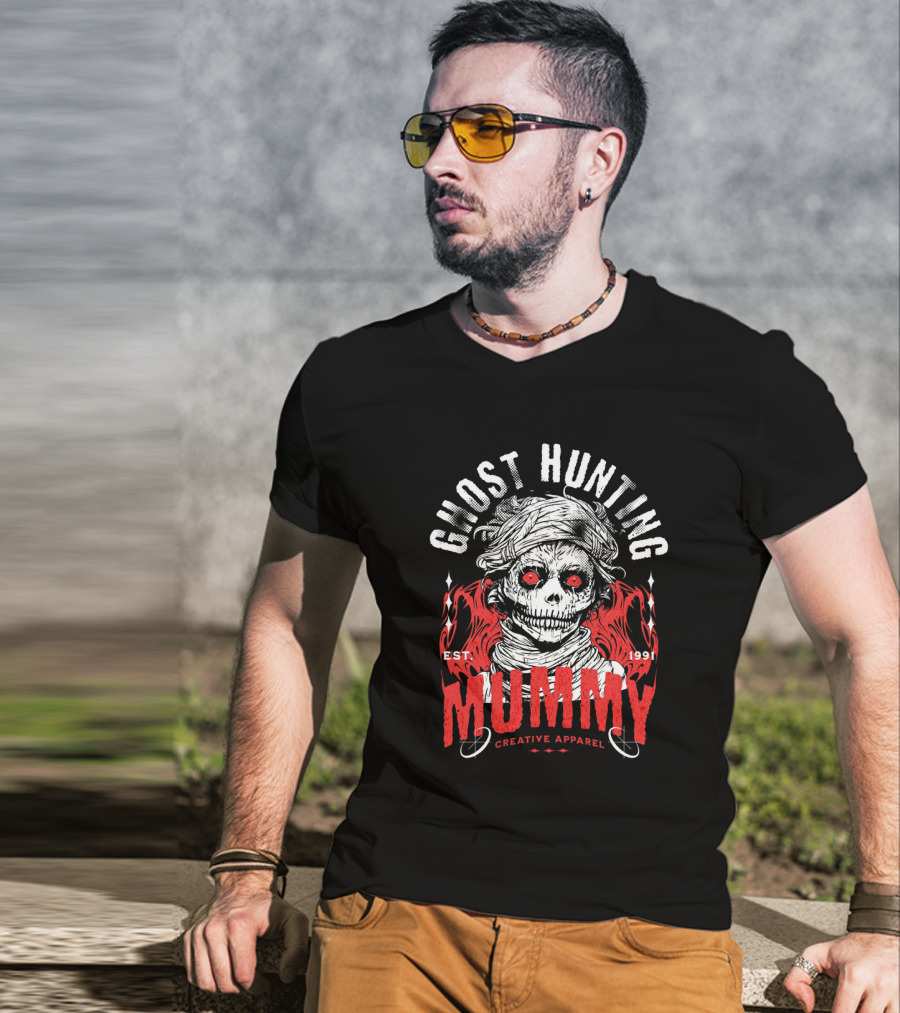 GHOST HUNTING MUMMY EST. 1991 CREATIVE T-Shirt