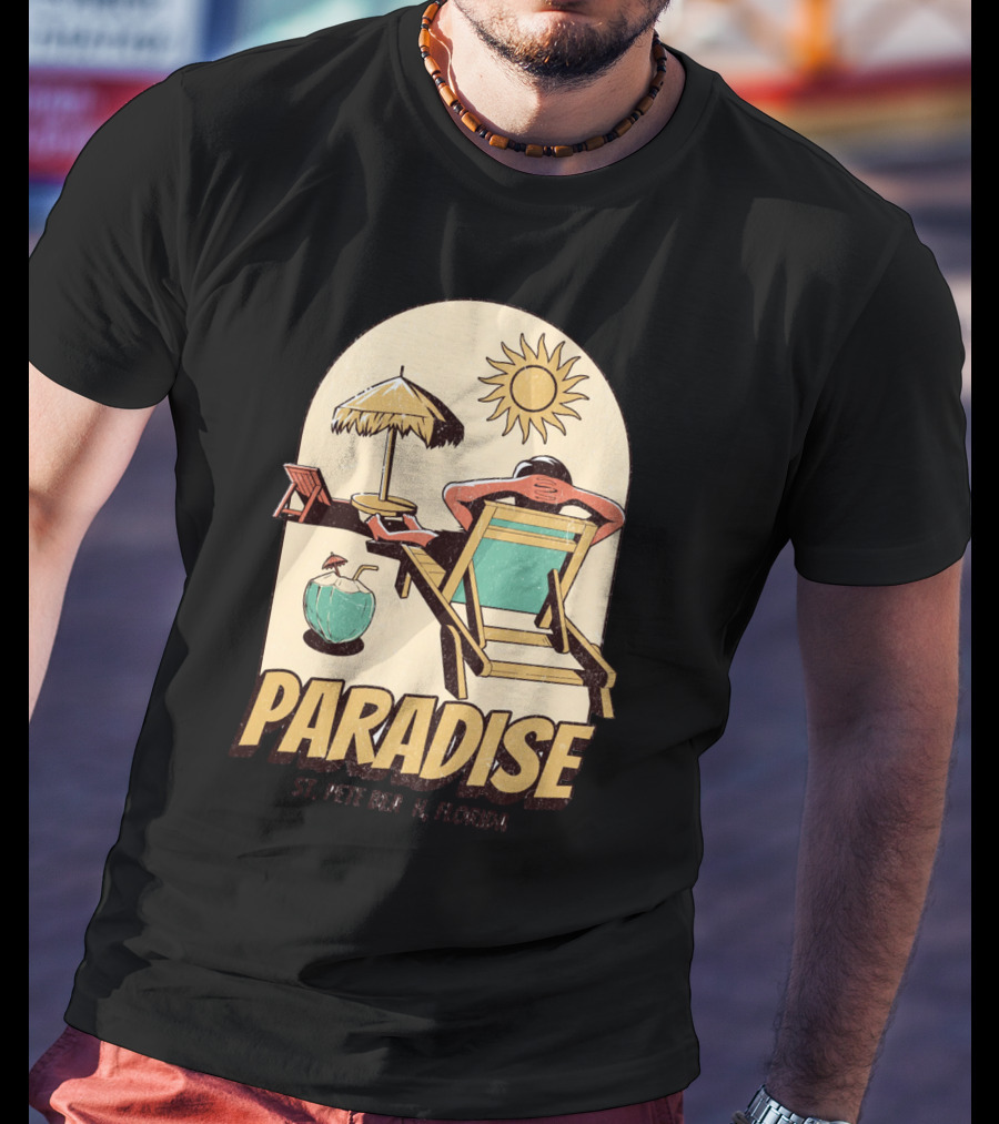 Paradise St. Pete Beach Florida Retro Sun Lounger And Cocktail Scene T-Shirt