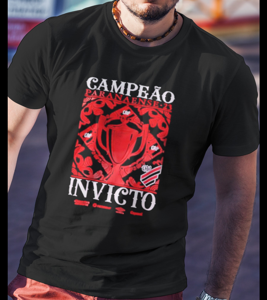 Campeão Paranaense 23 Invicto CAP Trophies And Emblems T-Shirt
