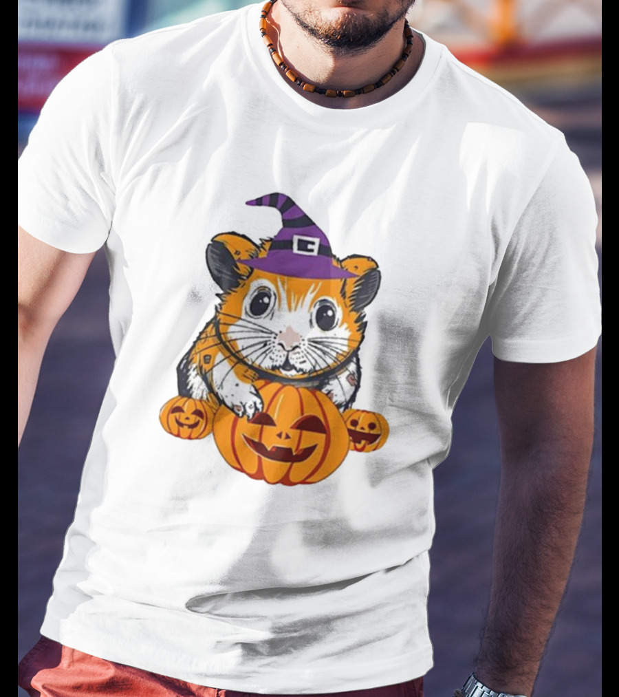 Halloween Guinea Pig With Witch Hat And Pumpkins T-Shirt