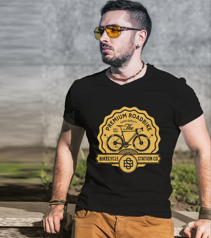 Premium Roadbike Good Quality Bikecycle Station Co. Est. 1987 T-Shirt