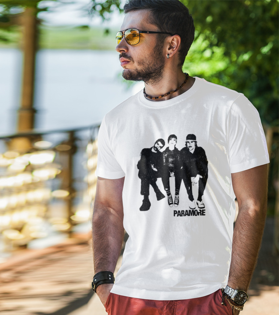 Paramore Music Group Trio Black And White Photo Boyfriend Fit Girls T-Shirt