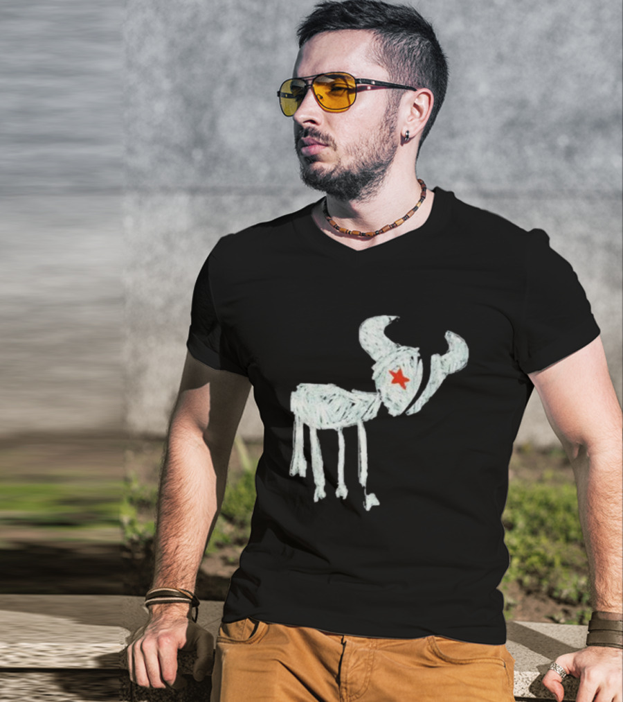 WeAreTexans Bull Design With Star For All Texans T-Shirt
