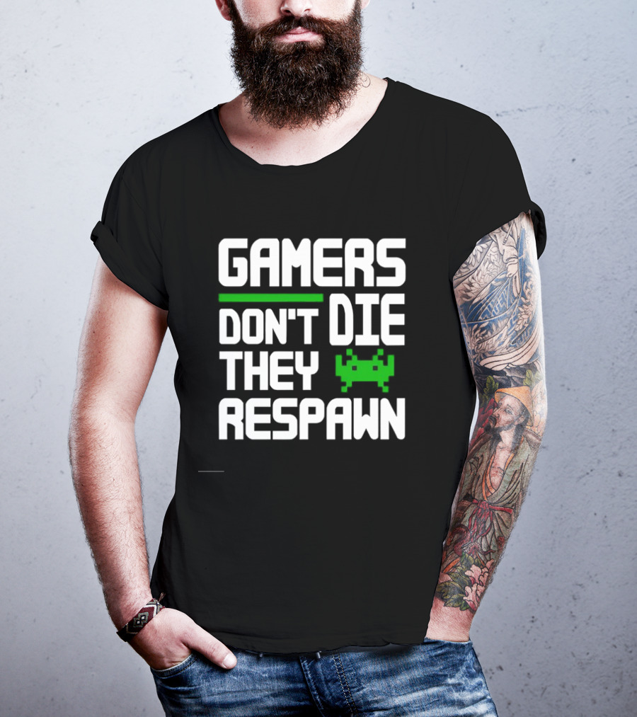 Gamers Don’t Die They Respawn Retro Space Invader T-Shirt