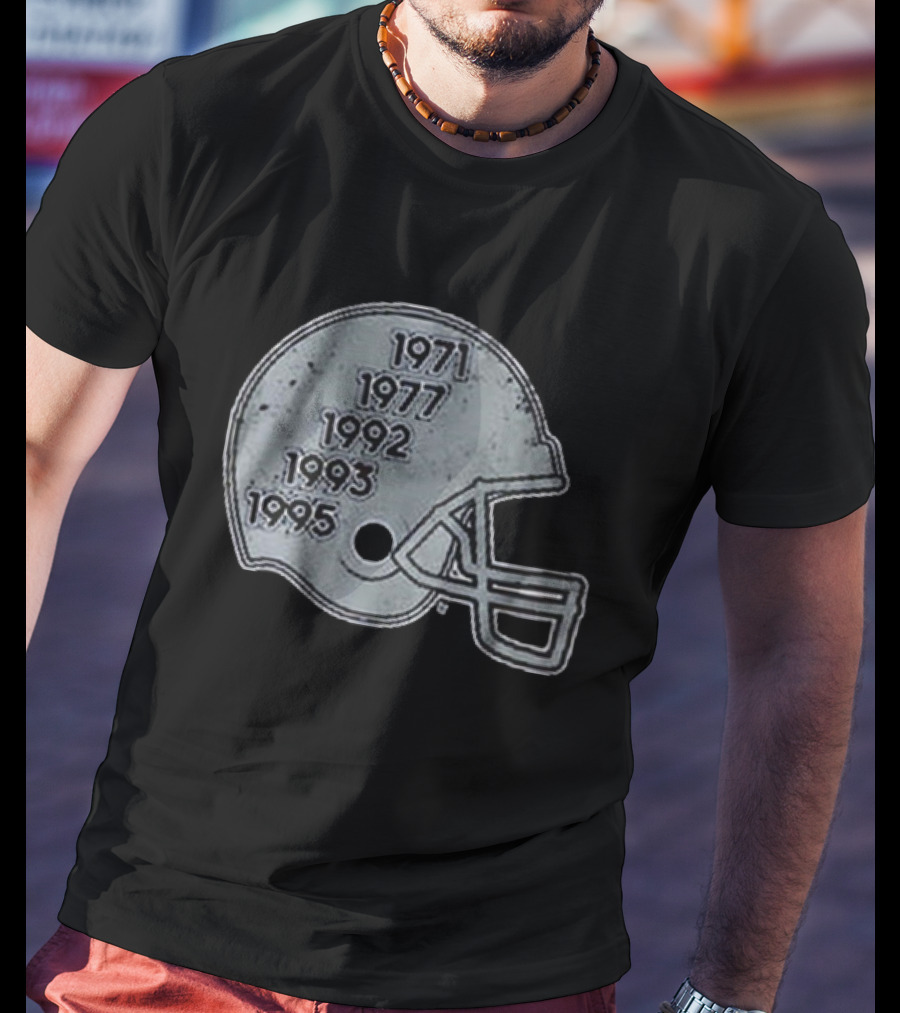 Dallas Football Glory Helmet 1971 1977 1992 1993 1995 T-Shirt
