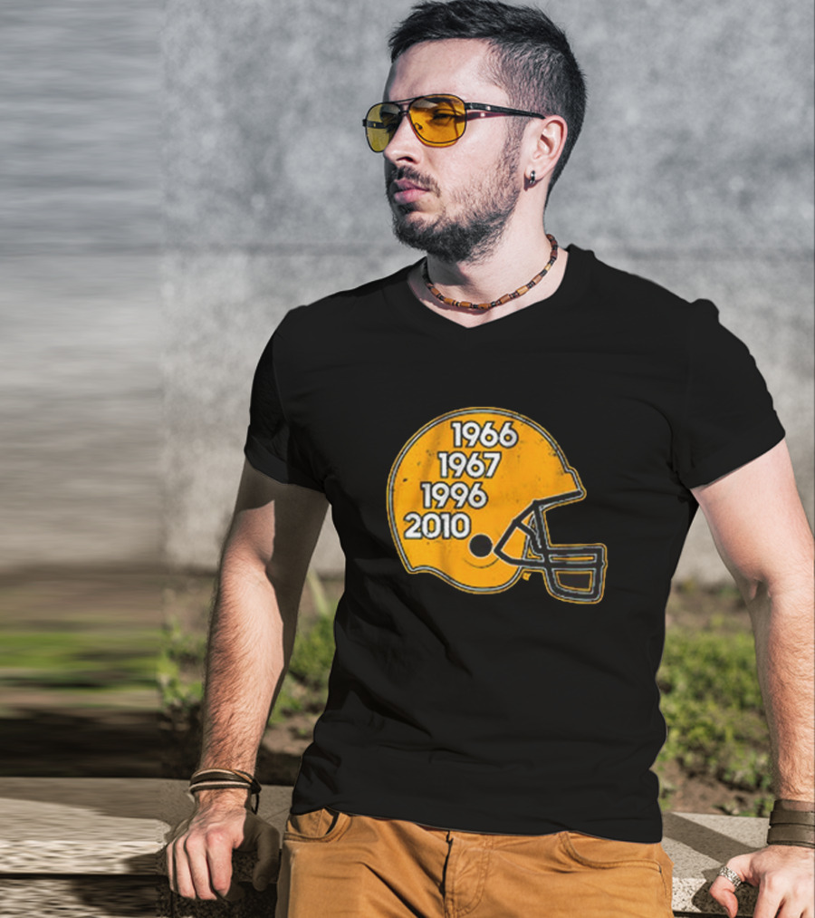 Green Bay Glory Years Helmet 1966 1967 1996 2010 Football T-Shirt