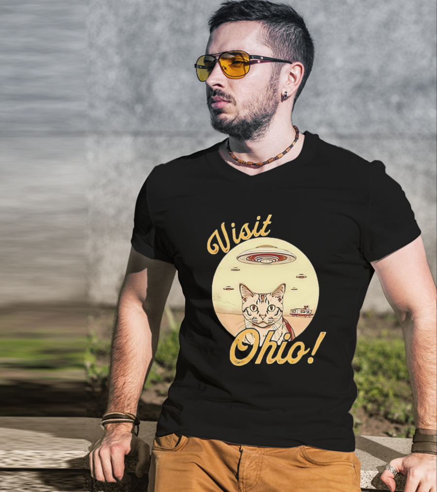 Visit Ohio Cat UFO Alien Spaceship Adventure T-Shirt
