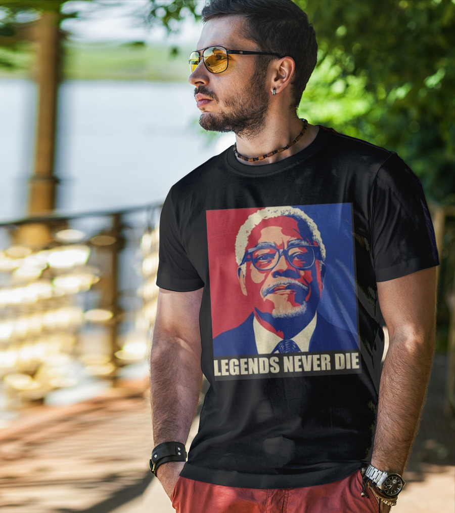 Rest In Peace James Earl Jones Legends Never Die Pioneering Icon Of Film And Stage T-Shirt
