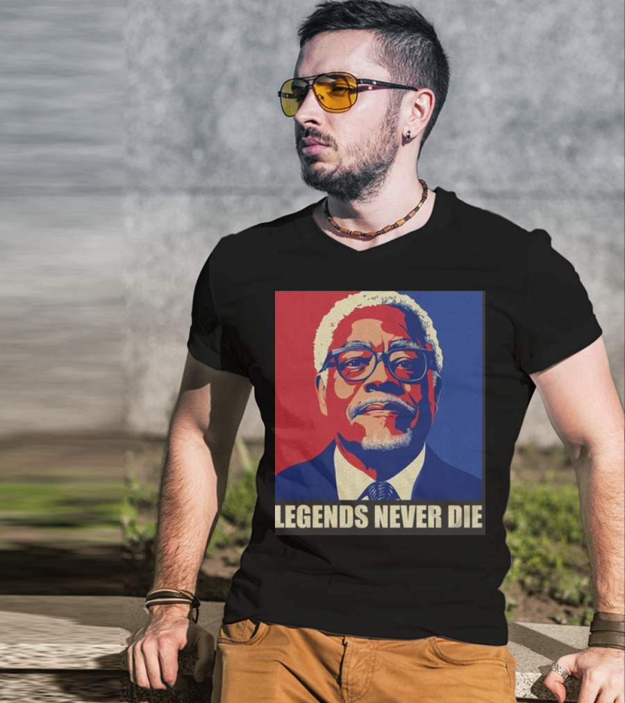 Rest In Peace James Earl Jones Legends Never Die Pioneering Icon Of Film And Stage T-Shirt