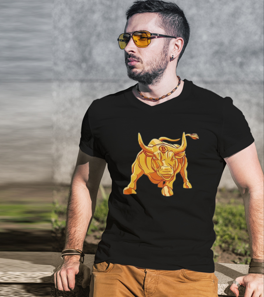 Bitcoin Crypto Bull Golden Btc T-Shirt