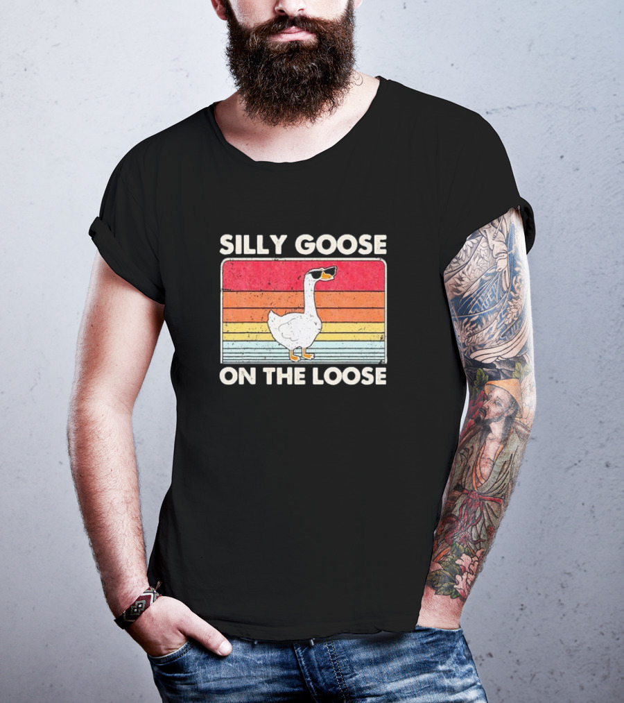 Silly Goose On The Loose Retro Sunglasses Vintage Stripes T-Shirt