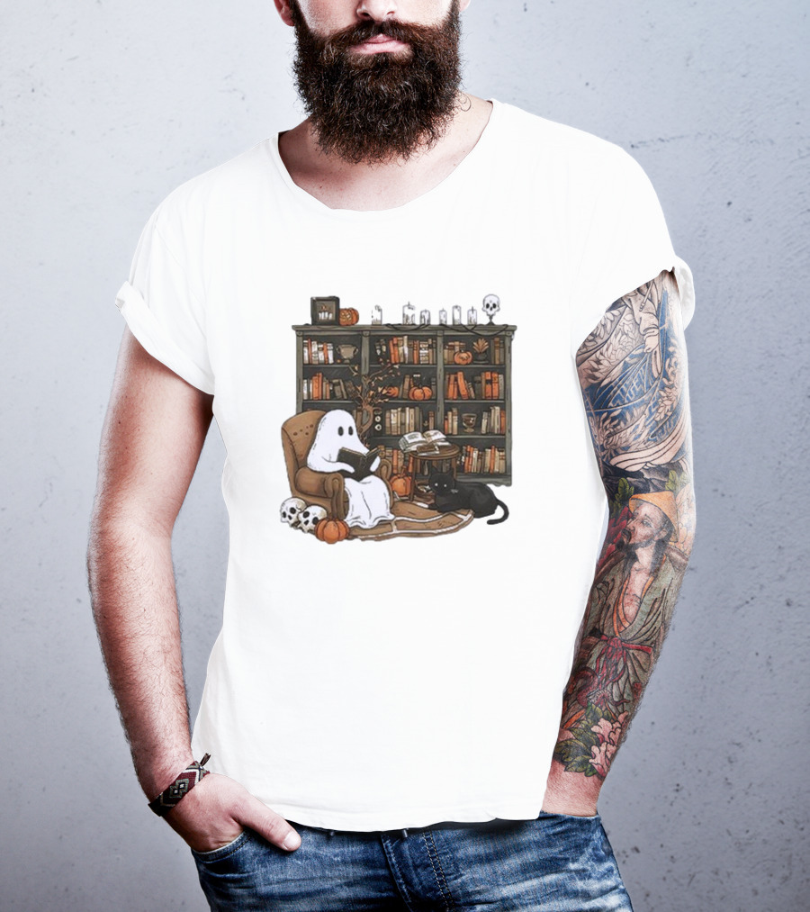 Retro Ghost Reading Books Skeletons Pumpkins Black Cat Library T-Shirt