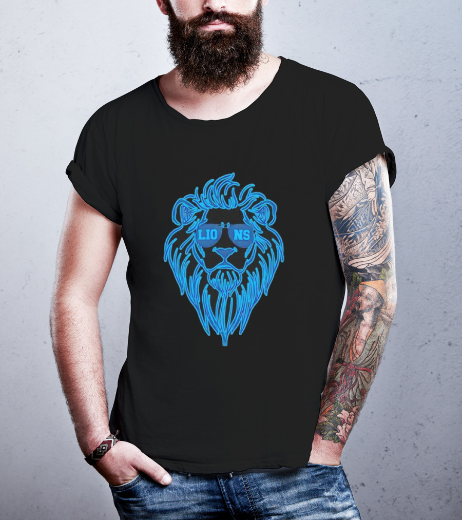 Detroit Lions Football Mascot With Sunglasses T-Shirt