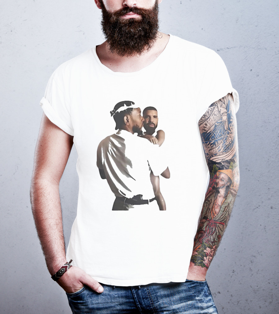 Kendrick Lamar Carrying Drake Rapper Stars Funny Image T-Shirt