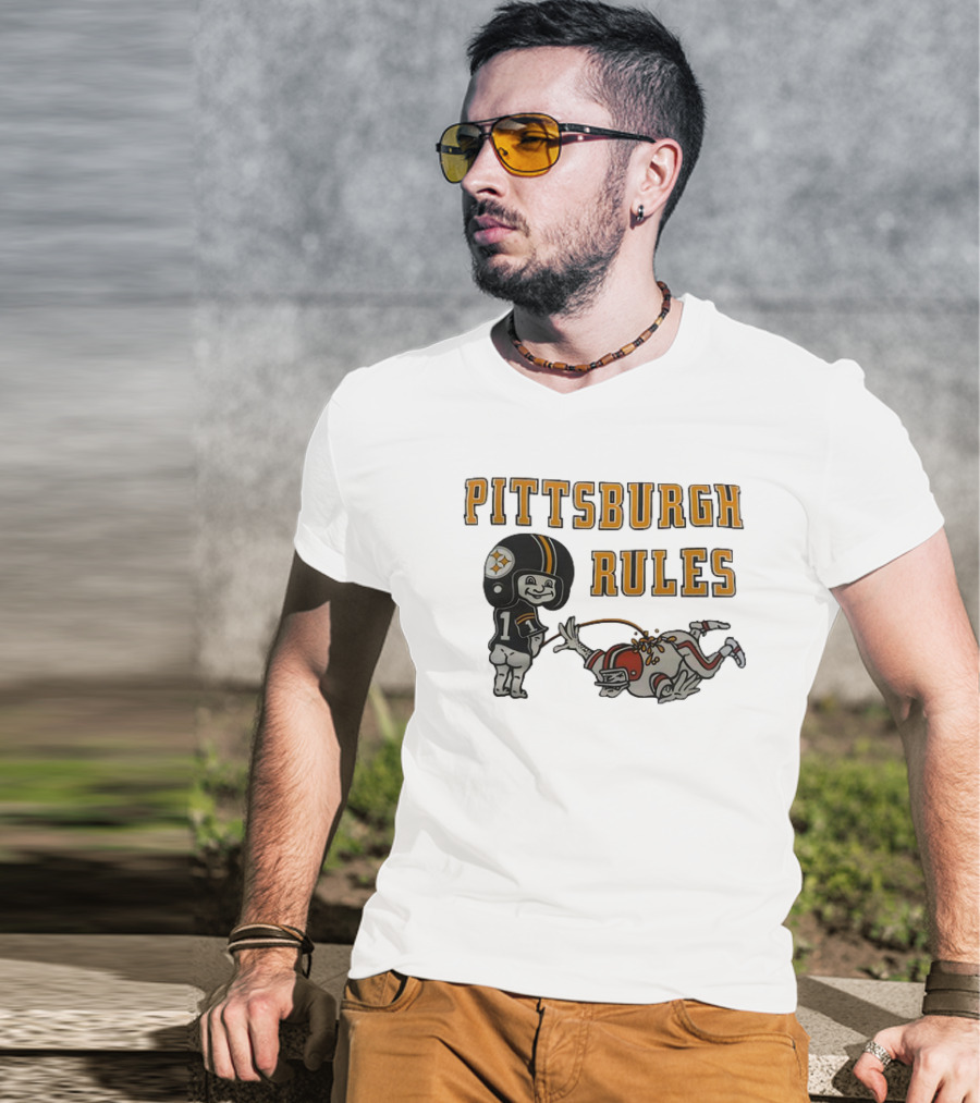 Pittsburgh Rules Steelers Peeing Cleveland Browns T-Shirt