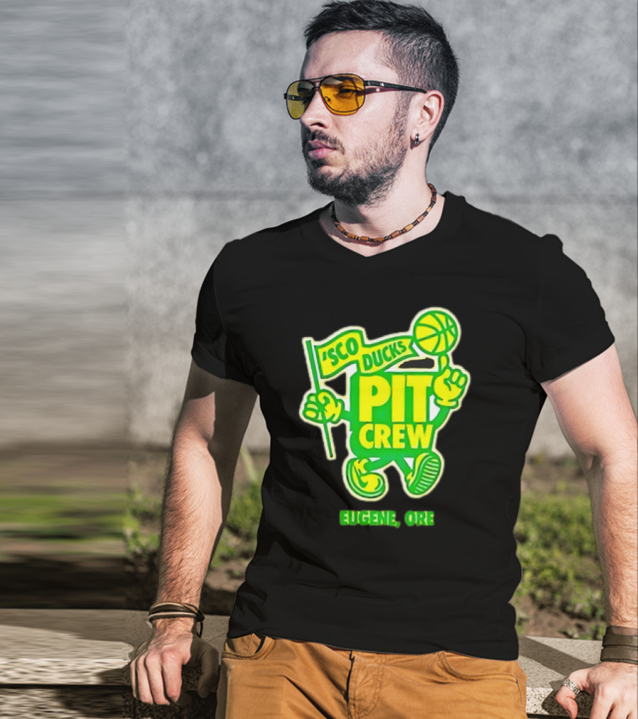 Sco Ducks Pit Crew Eugene Ore Oregon Ducks Basketball T-Shirt