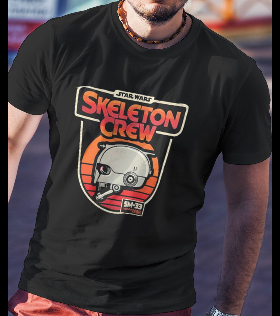 Star Wars Skeleton Crew SM-33 Johnny5g Robot Head Badge T-Shirt