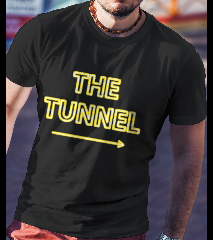 THE TUNNEL Arrow Neon Text T-Shirt