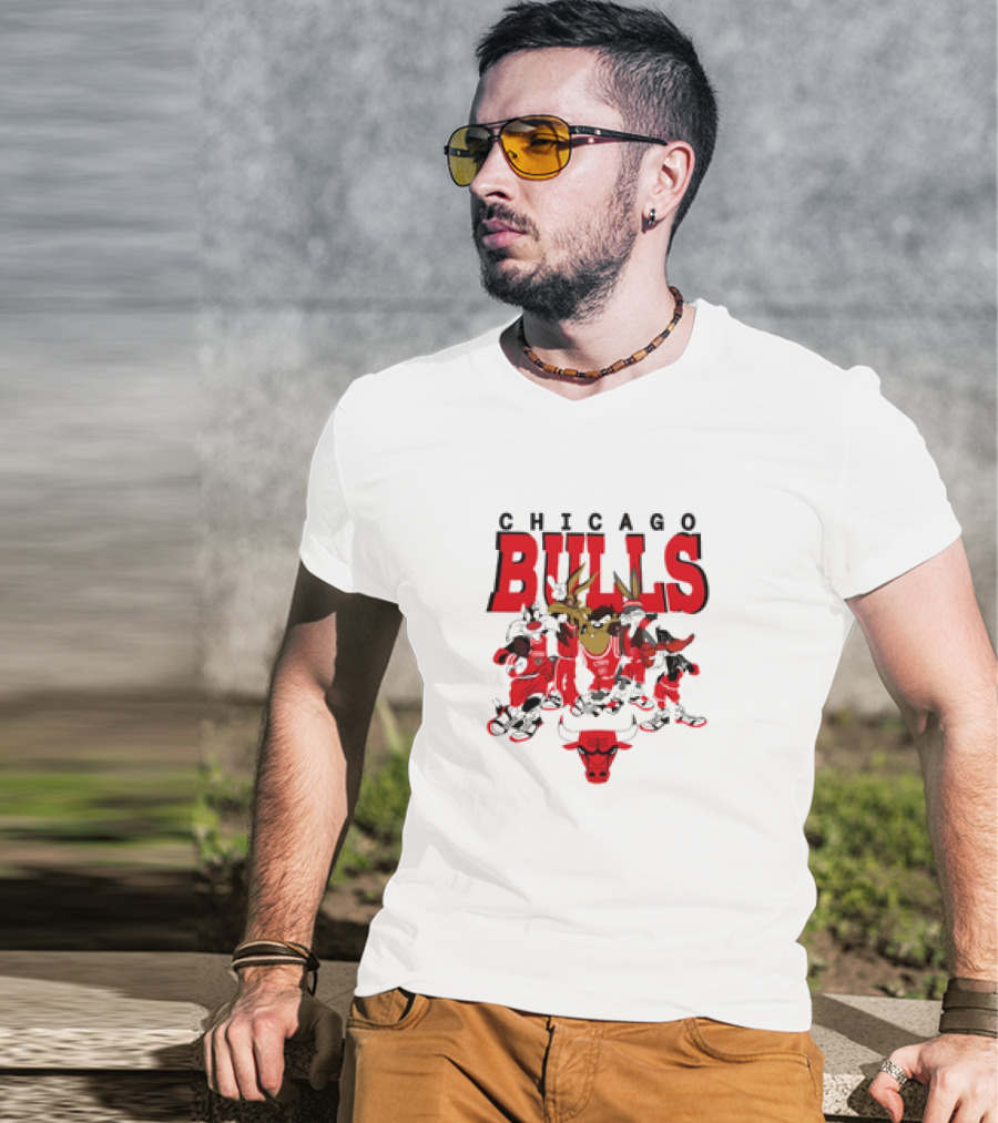 Chicago Bulls Looney Tunes NBA Basketball Cartoon Characters T-Shirt