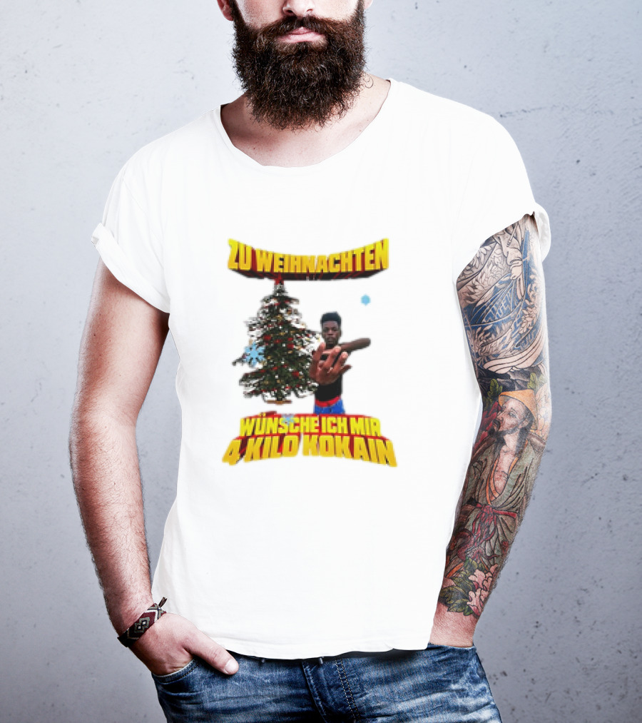Zu Weihnachten Wünsche Ich Mir 4 Kilo Kokain Christmas Tree And Person T-Shirt