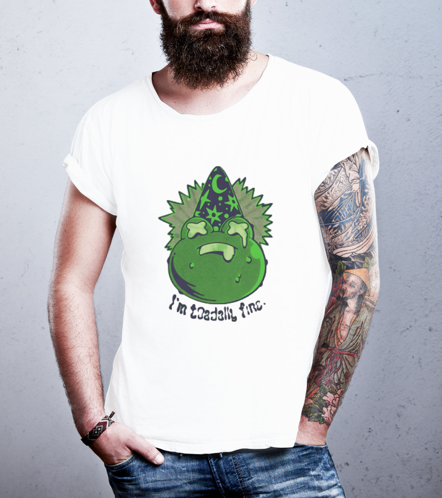 I'm Toadally Fine Vintage Green Toad Witch Hat Stars And Moon T-Shirt