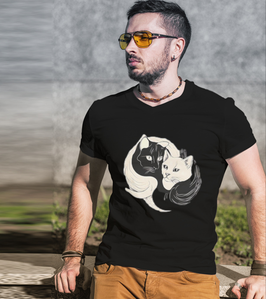 Yin Yang Cats Black And White Circle Harmony T-Shirt