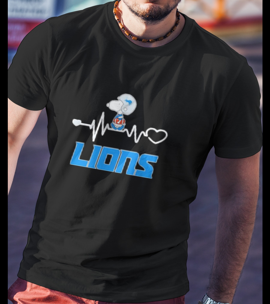 Snoopy Heartbeat Lions T-Shirt