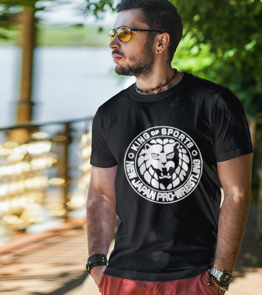 King Of Sports New Japan Pro Wrestling Lion T-Shirt