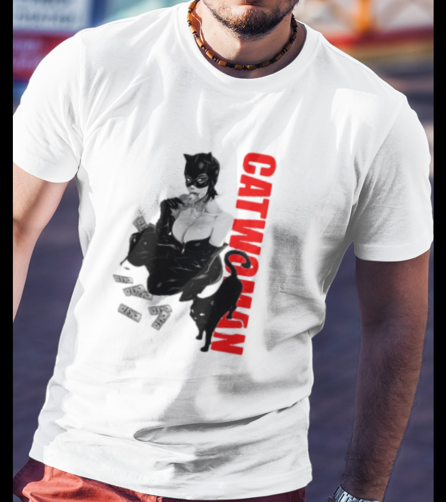 Catwoman Cartoon Noir With Money And Black Cat T-Shirt