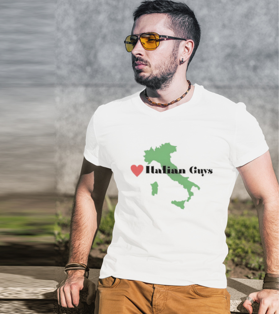 Love Heart Italian Guys With Green Italy Map T-Shirt
