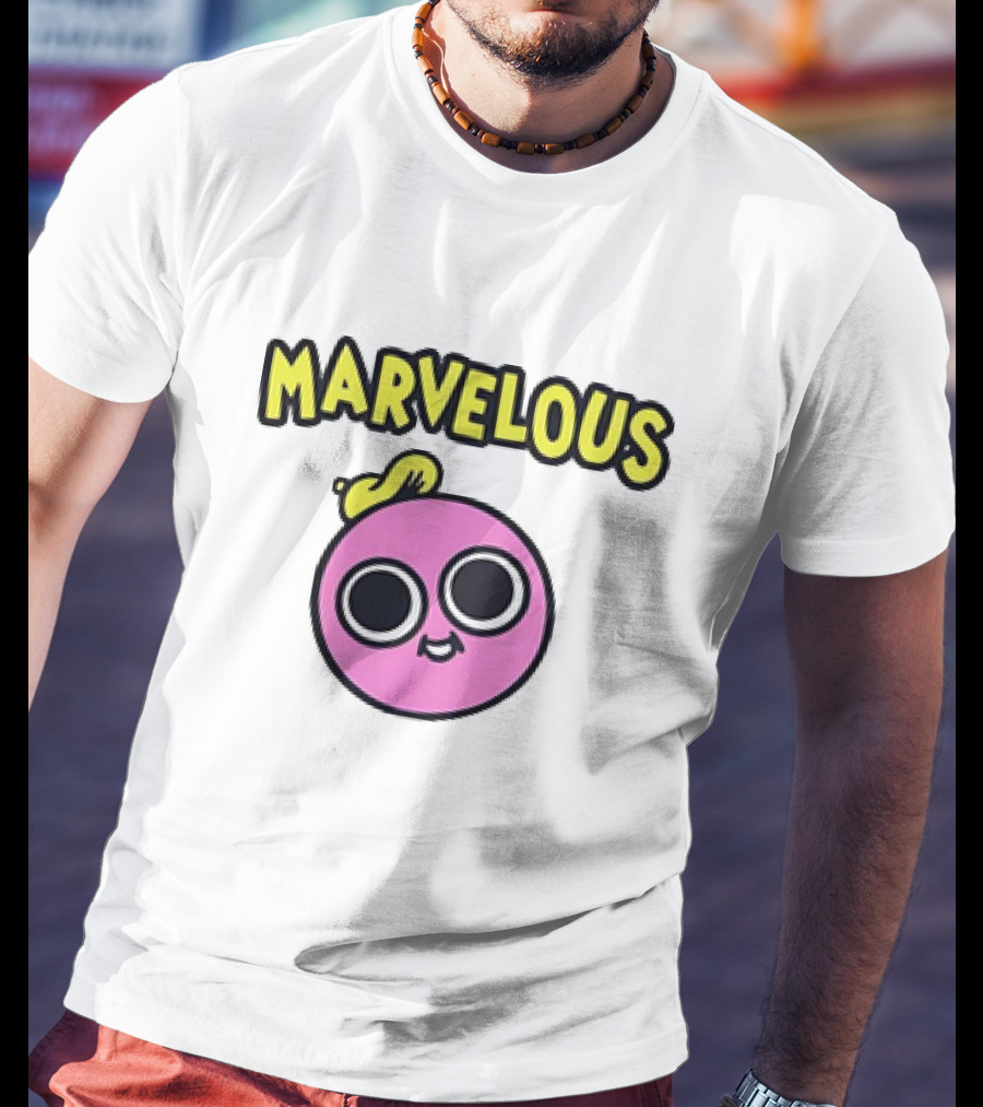MARVELOUS Cute Pink Smiley Face With Large Eyes And Yellow Hair T-Shirt