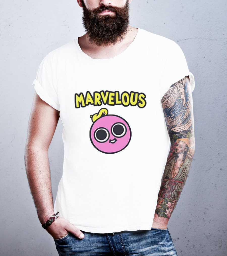 MARVELOUS Cute Pink Smiley Face With Large Eyes And Yellow Hair T-Shirt
