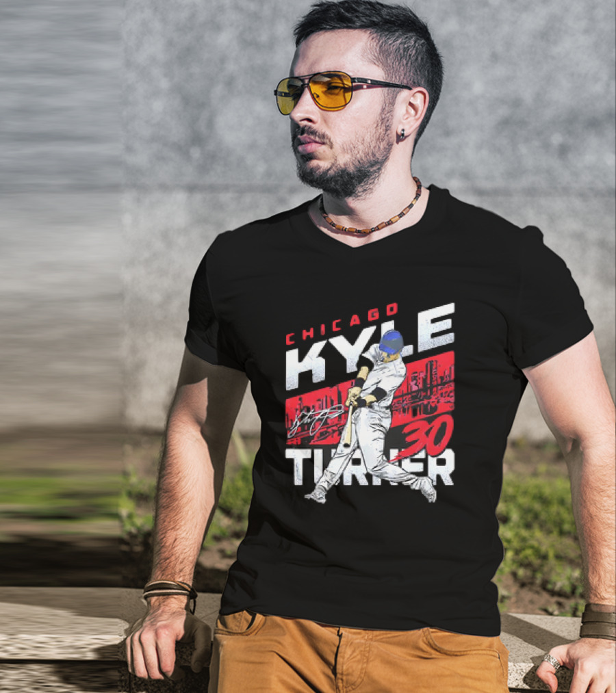 Chicago Kyle Tucker 30 Baseball City Skyline Signature T-Shirt